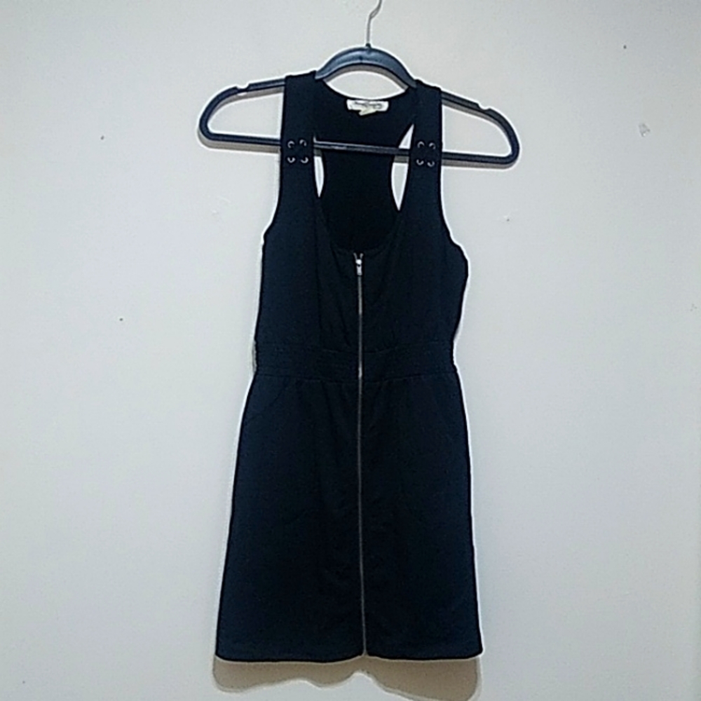 Forever Twentyone Black Sleeveless Zip Up  Dress